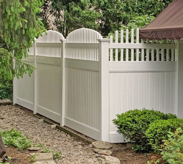Summit Privacy Fence by Husker Vinyl