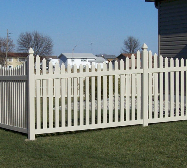 5' Courtyard Picket Fence-0