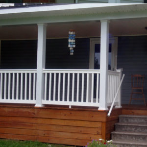 3.5' Denali White Square Railing