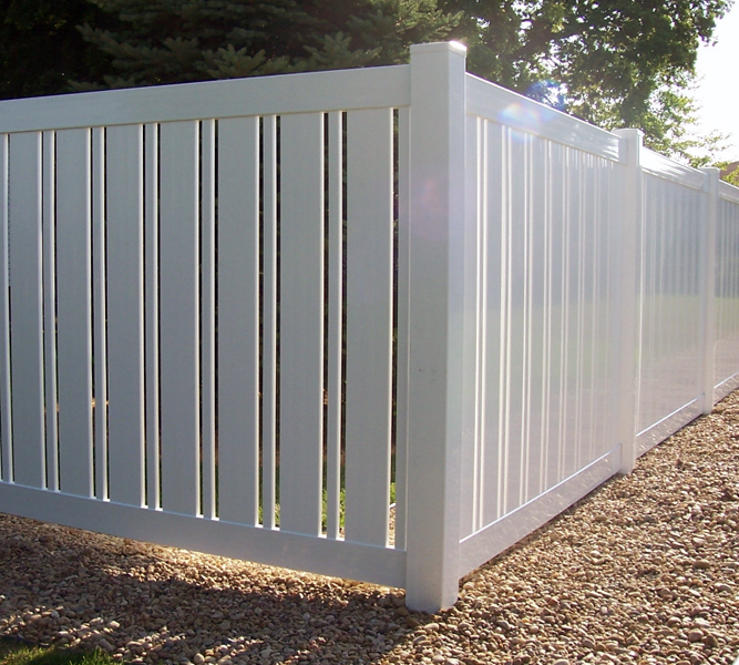 6' Standard With Alternating Picket Semi-Privacy Fence-0